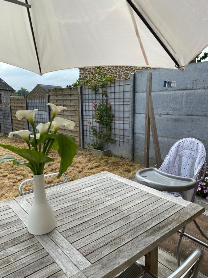 La Maison D'Aurelie Pleudihen-sur-Rance Esterno foto
