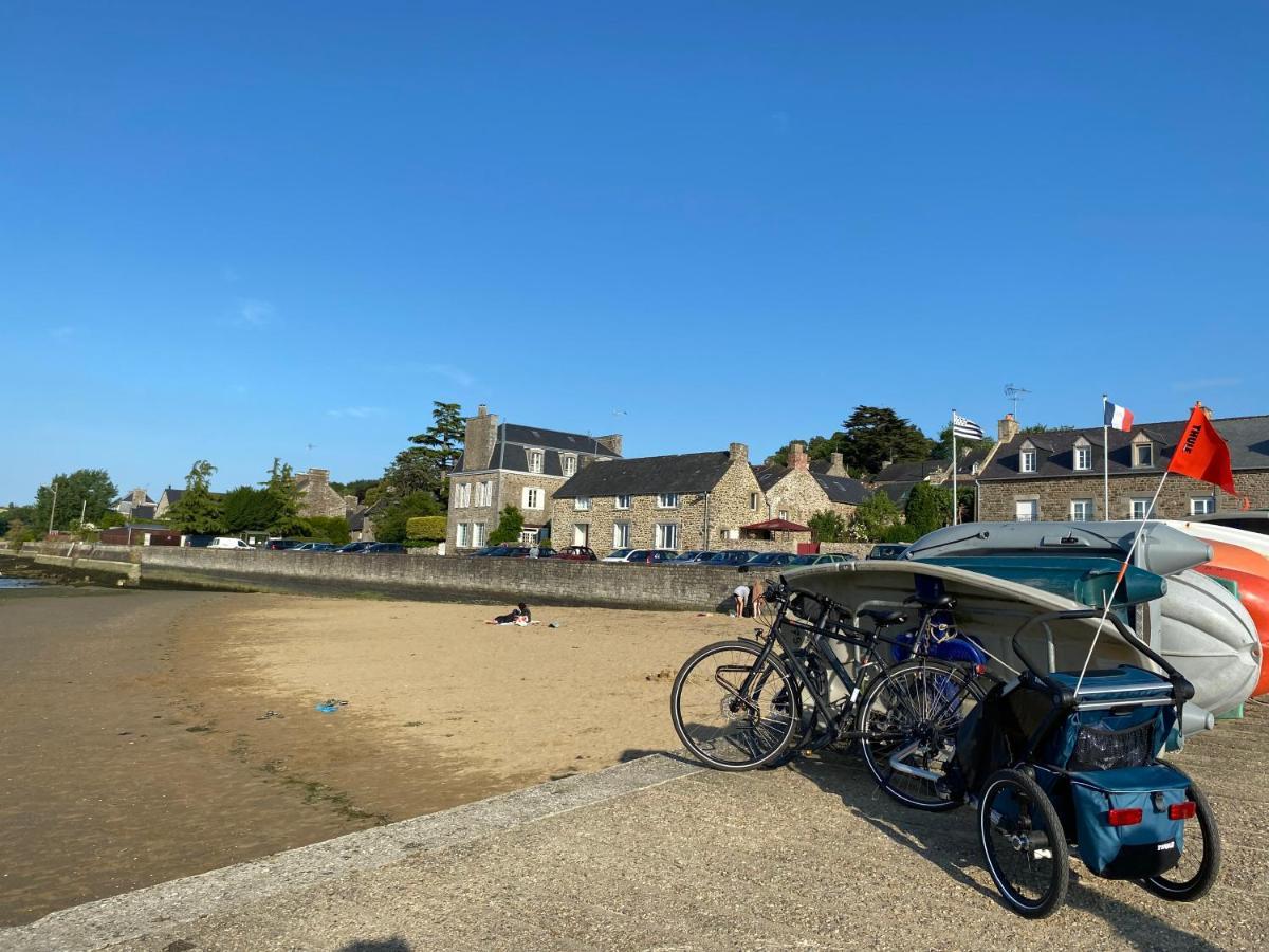 La Maison D'Aurelie Pleudihen-sur-Rance Esterno foto